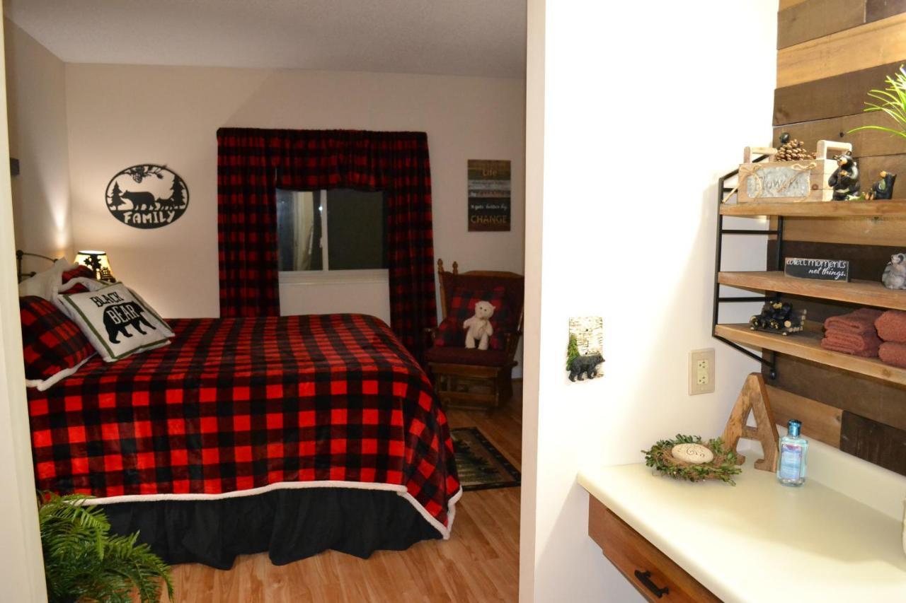 River Place #407 2bd